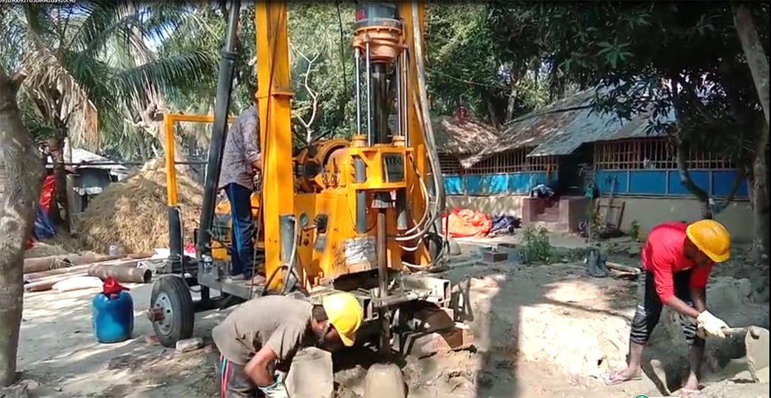 hydraulic drilling rig from hengwang.jpg